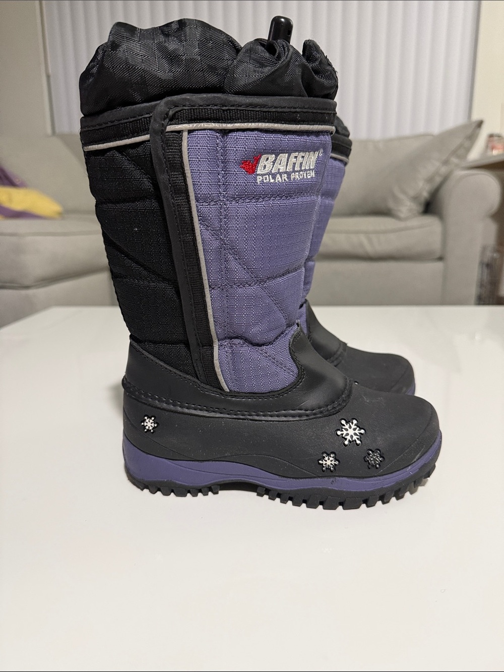 Baffin Girl Black and Purple Kids Winter Boots Sz 12